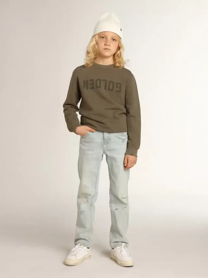 Distressed olijfgroen sweatshirt met gouden letters op de voorkant