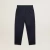 Donkerblauwe joggingbroek met witte streep en contrasterende sterren