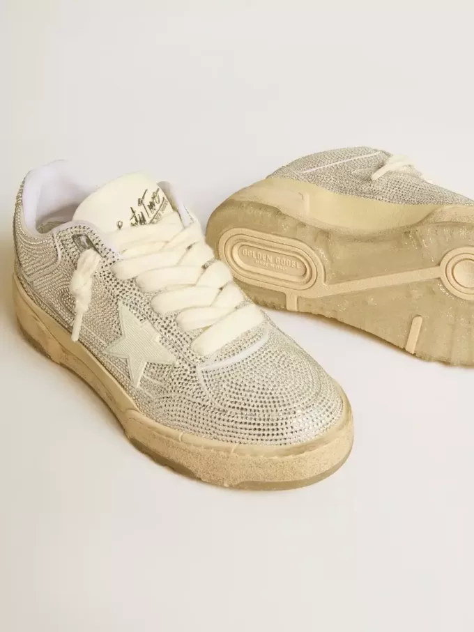 Forty2 voor heren in wit leer en Swarovski-kristallen met witte ster