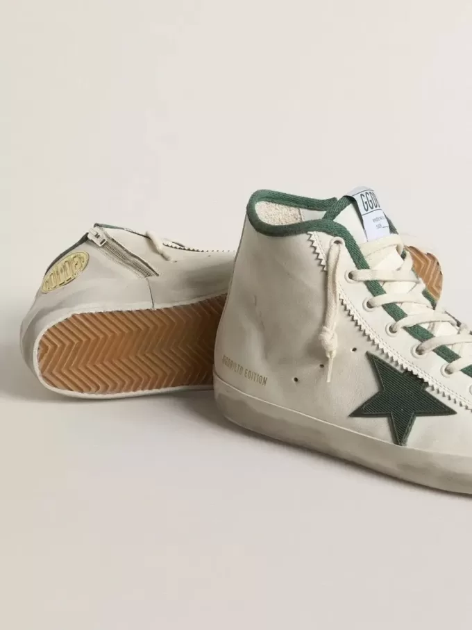Francy LTD voor heren in wit nappaleer met groene rubberen ster