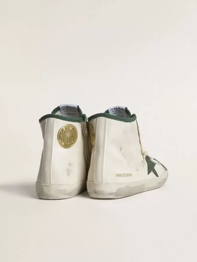 Francy LTD voor heren in wit nappaleer met groene rubberen ster
