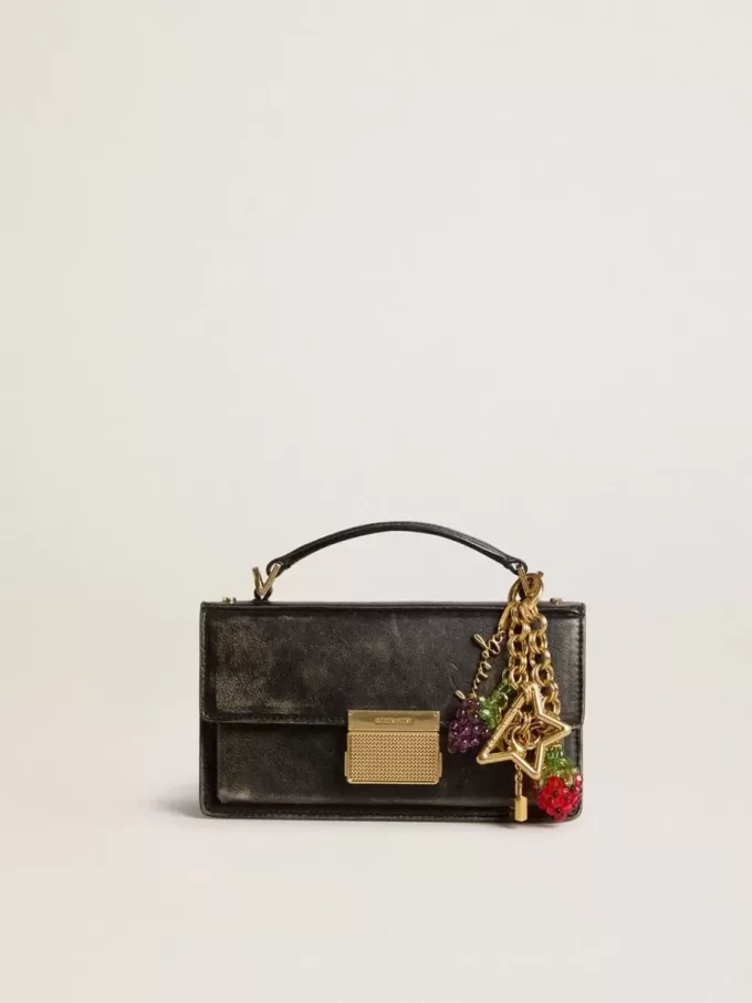 Goudkleurige messing bedel met Golden Goose-signatuur