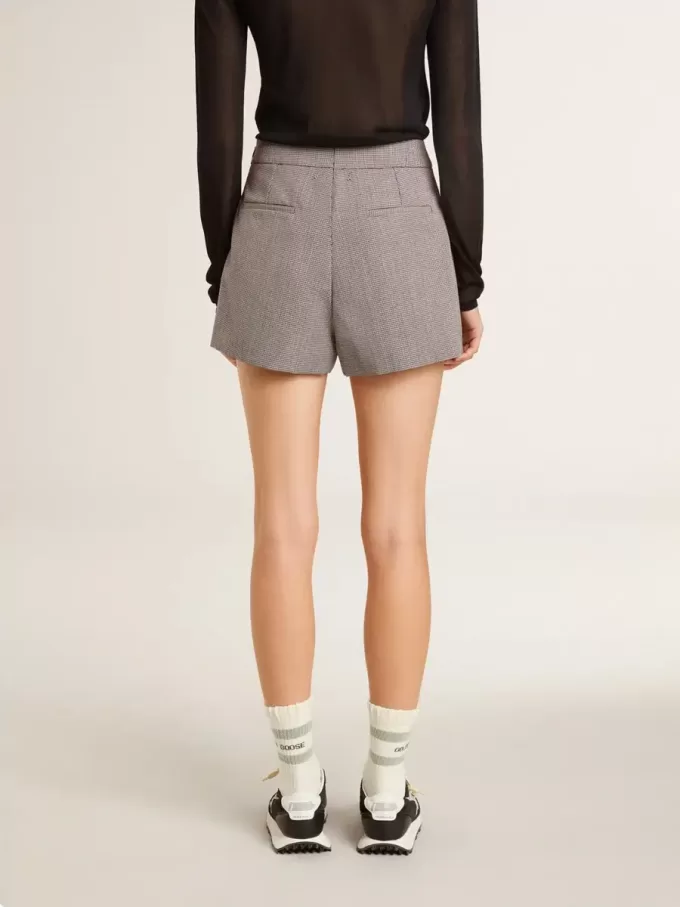 Grijze minishorts voor dames van wol met pied-de-poule-motief