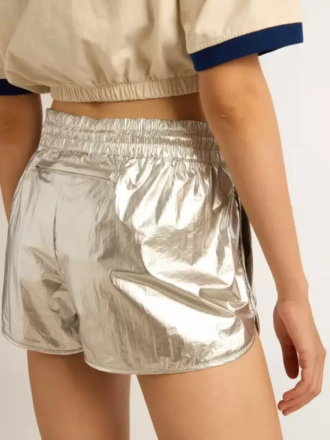 Hardloopshort voor dames in zilverkleurige stof