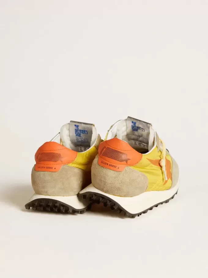 Heren Marathon met geel nylon bovenwerk en oranje ster