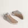 Heren Slide in lichtblauw canvas met zilverkleurige metallic leren details