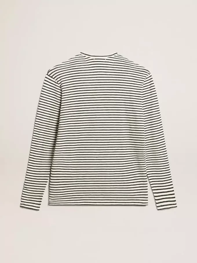 Heren-T-shirt met witte en blauwe strepen en borduursel op de voorkant