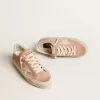 Hi Star voor dames in roze suède met crèmekleurige ster en zilveren leren hielstuk