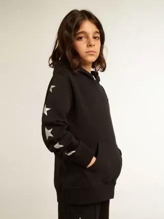 Jongenssweatshirt met capuchon in zwart met contrasterende zilveren sterren