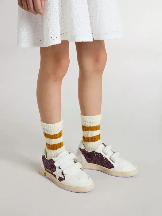 Junior Ball Star in paars glitter met witte leren ster en hielstuk