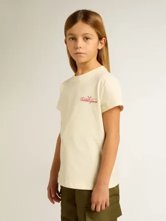 Katoenen T-shirt voor meisjes in versleten wit met rood borduursel op de borst.
