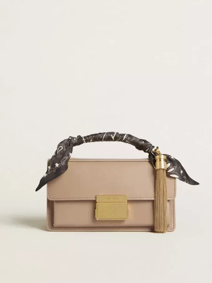 Kleine Venezia-tas in beige leer met gouden details