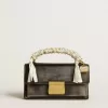 Kleine Venezia-tas in zwart distressed leer met gouden details