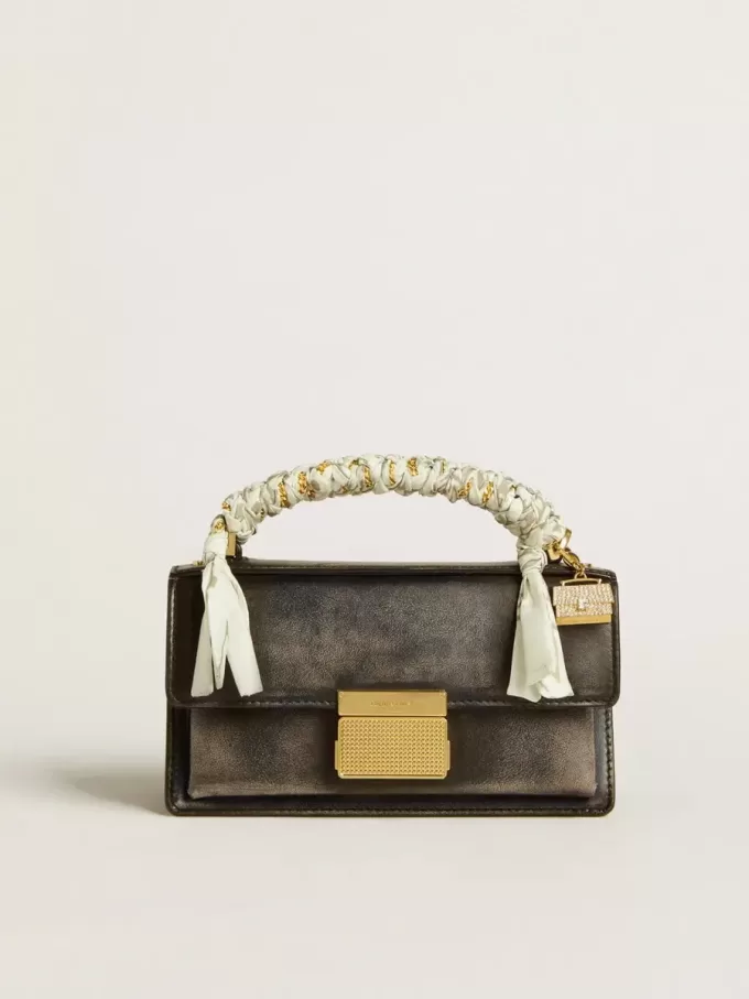 Kleine Venezia-tas in zwart distressed leer met gouden details