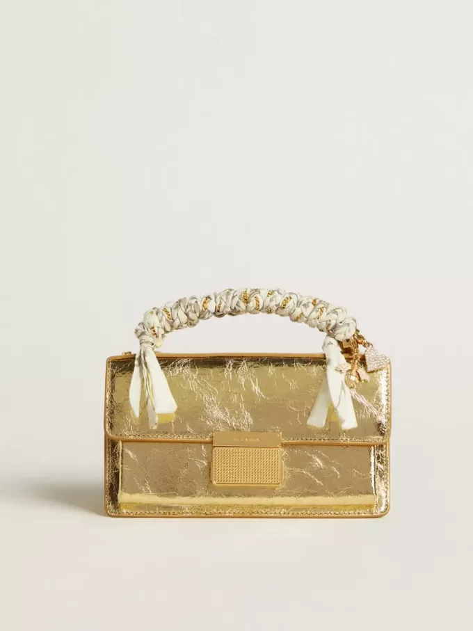 Kleine Venezia-tas van goudkleurig metallic leer met gouden details