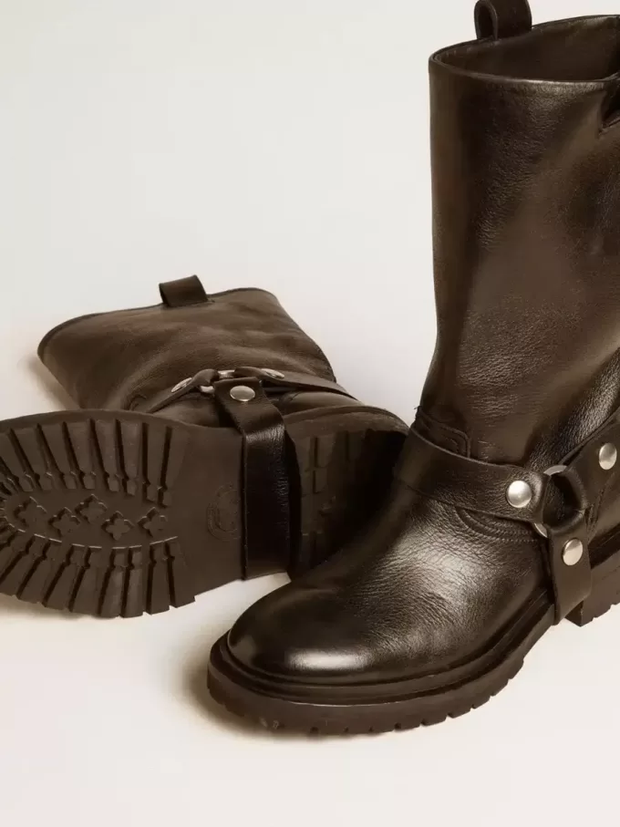 Kurt-laarzen van glanzend zwart leer met zilverkleurige gesp en studs