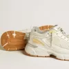 Lightstar voor dames in wit leer en mesh met versleten witte ster