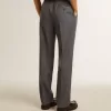 Losse damesbroek van babyblauwe wol