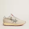 Marathon voor dames met beige nylon bovenwerk en grijze ster