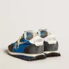 Marathon voor dames met blauw nylon bovenwerk en witte ster