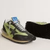 Marathon voor dames met groen nylon bovenwerk en zwarte ster