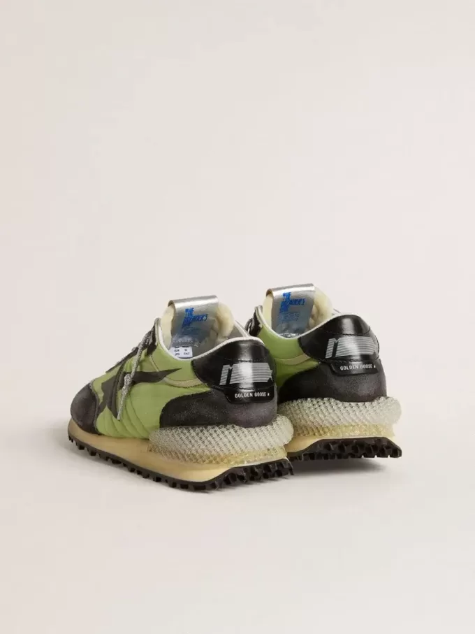 Marathon voor dames met groen nylon bovenwerk en zwarte ster