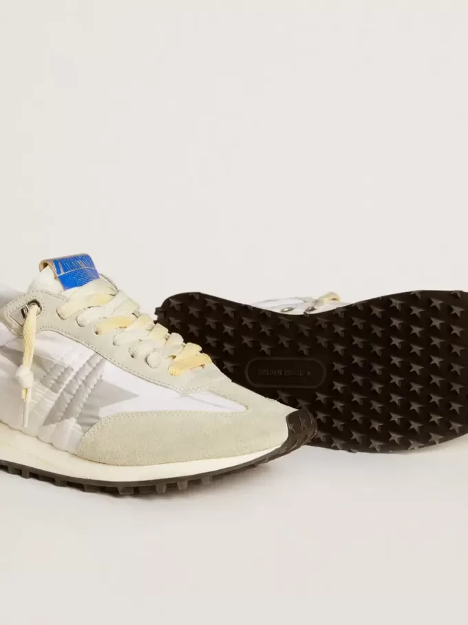 Marathon voor dames met wit nylon bovenwerk en zilveren ster