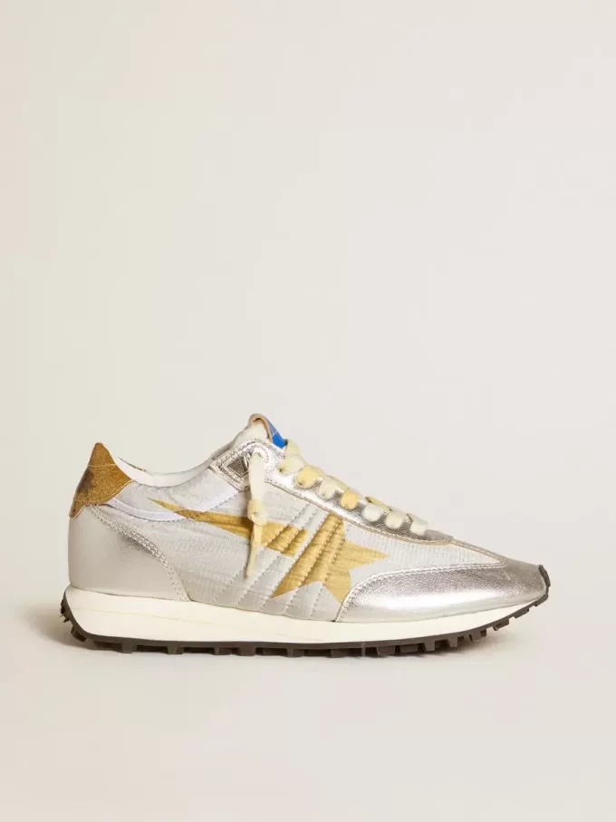 Marathon voor dames met zilverkleurig ripstop nylon bovenwerk en gouden ster