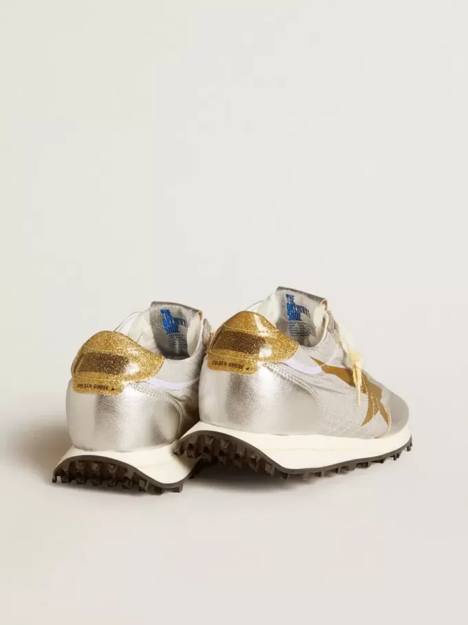 Marathon voor dames met zilverkleurig ripstop nylon bovenwerk en gouden ster