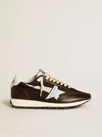 Marathon voor dames met zwart nylon bovenwerk en witte ster