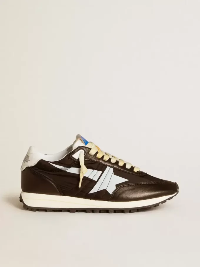 Marathon voor dames met zwart nylon bovenwerk en witte ster