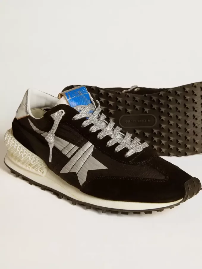 Marathon voor heren met zwart ripstop nylon bovenwerk en zilveren ster