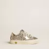 May Junior in platina glitter met metallic leren ster en hielstuk
