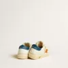 May Teen in nubuck met oranje ster en blauwe hielband