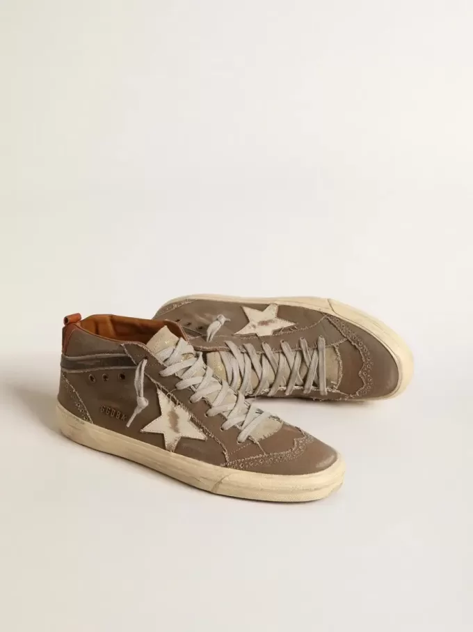 Mid Star in groen canvas met leren ster en zwarte flash