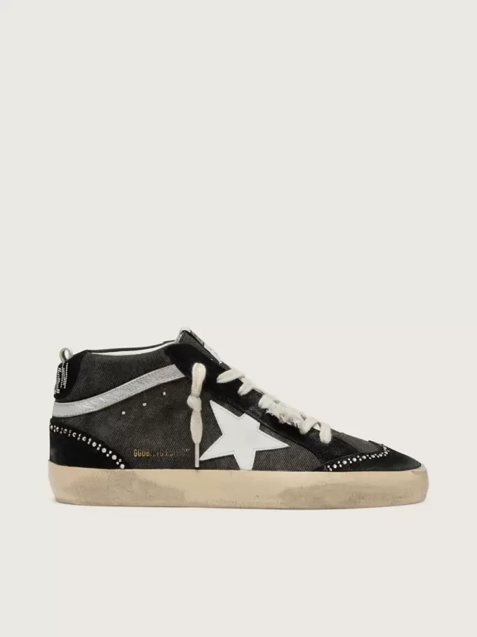 Mid Star LTD in zwart denim met suède inzetstukken met Swarovski-kristallen