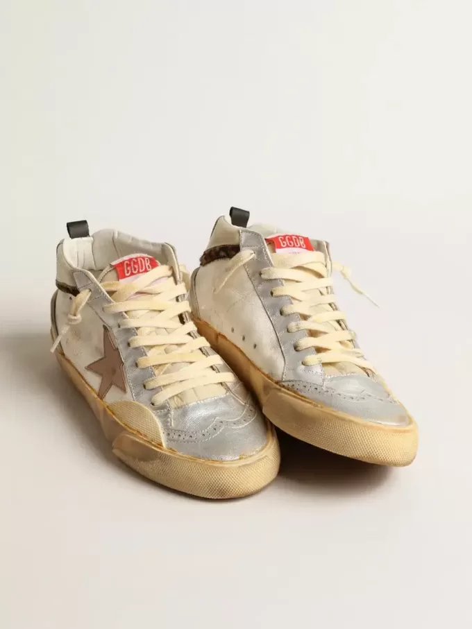 Mid Star LTD met zilverkleurige metallic leren inzetstukken en roze ster