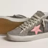 Mid Star voor dames in grijs suède met roze gelamineerde leren ster