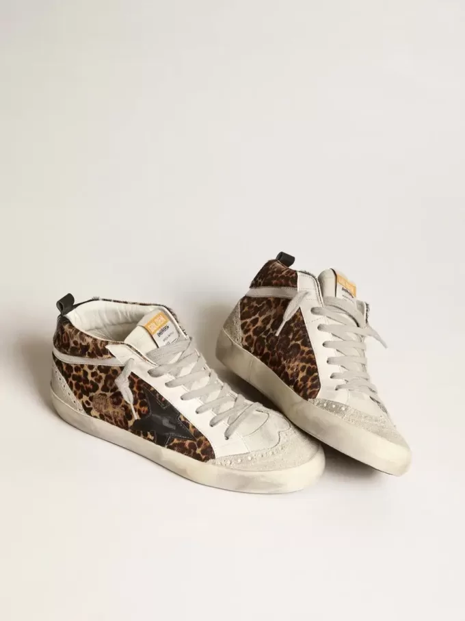 Mid Star voor dames in ponyhuid met luipaardprint en zwarte ster
