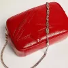 Mini Star-tas voor dames in rood gelakt leer met ton-sur-ton ster