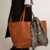 Mosgroene sjaal met paisleypatroon