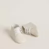 New Born sneakers van wit leer met geperforeerde ster