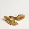 Nico sandalen met kittenhak in metallic goudkleurig leer