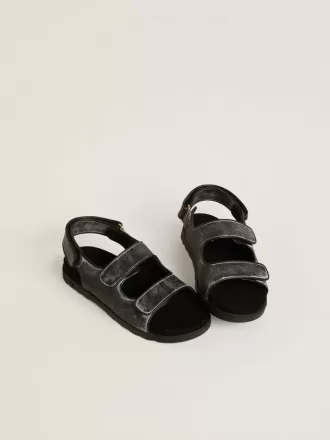Noa Junior sandalen van zwart leer met distressed effect