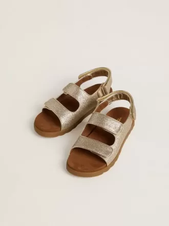 Noa Young sandalen van microglitter en platina leer