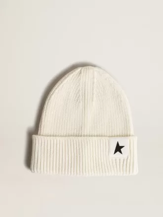 Off-white katoenen beanie met contrasterende zwarte ster