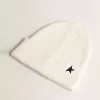 Off-white katoenen beanie met contrasterende zwarte ster