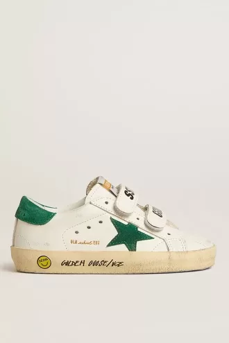 Old School Teen met groene suède ster en hielbandje