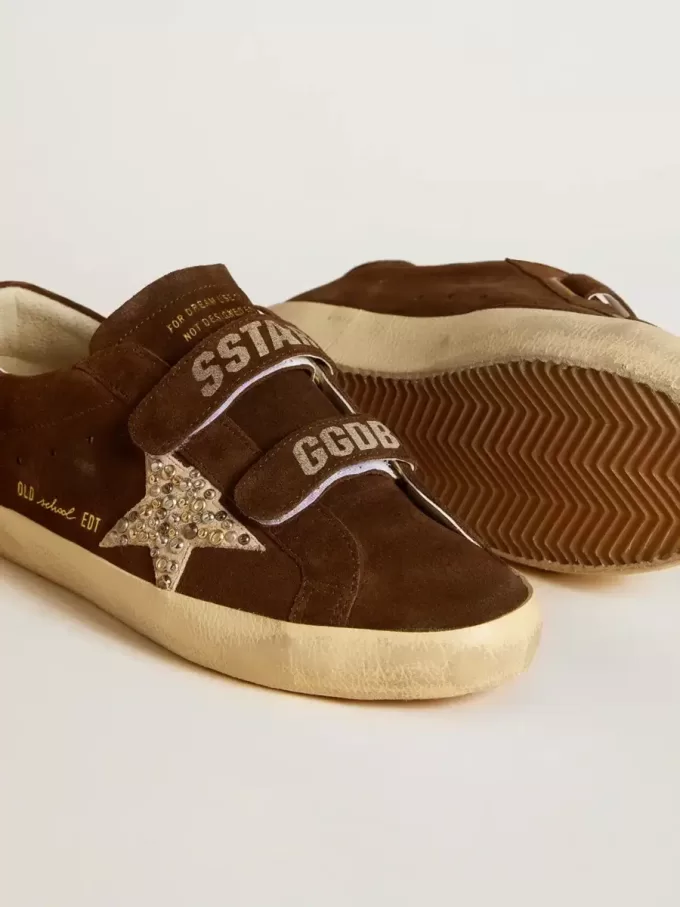 Old School voor dames in bruin suède met beige suède ster met studs en parels
