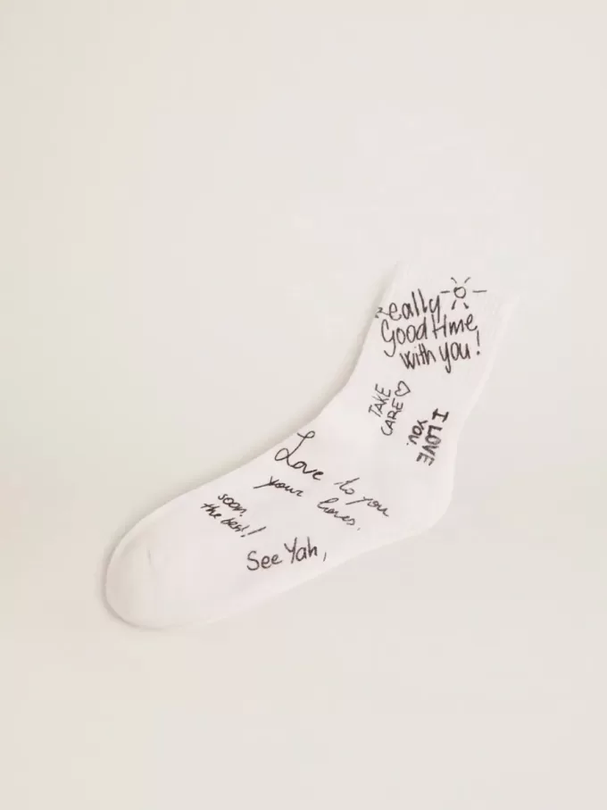 Optisch witte sokken met zwarte letters